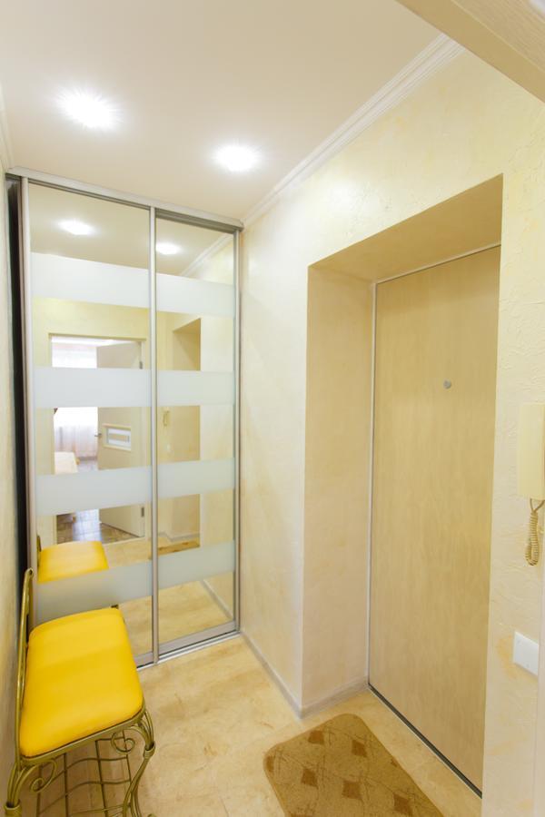 Apartment Near Railway Station Киев Екстериор снимка